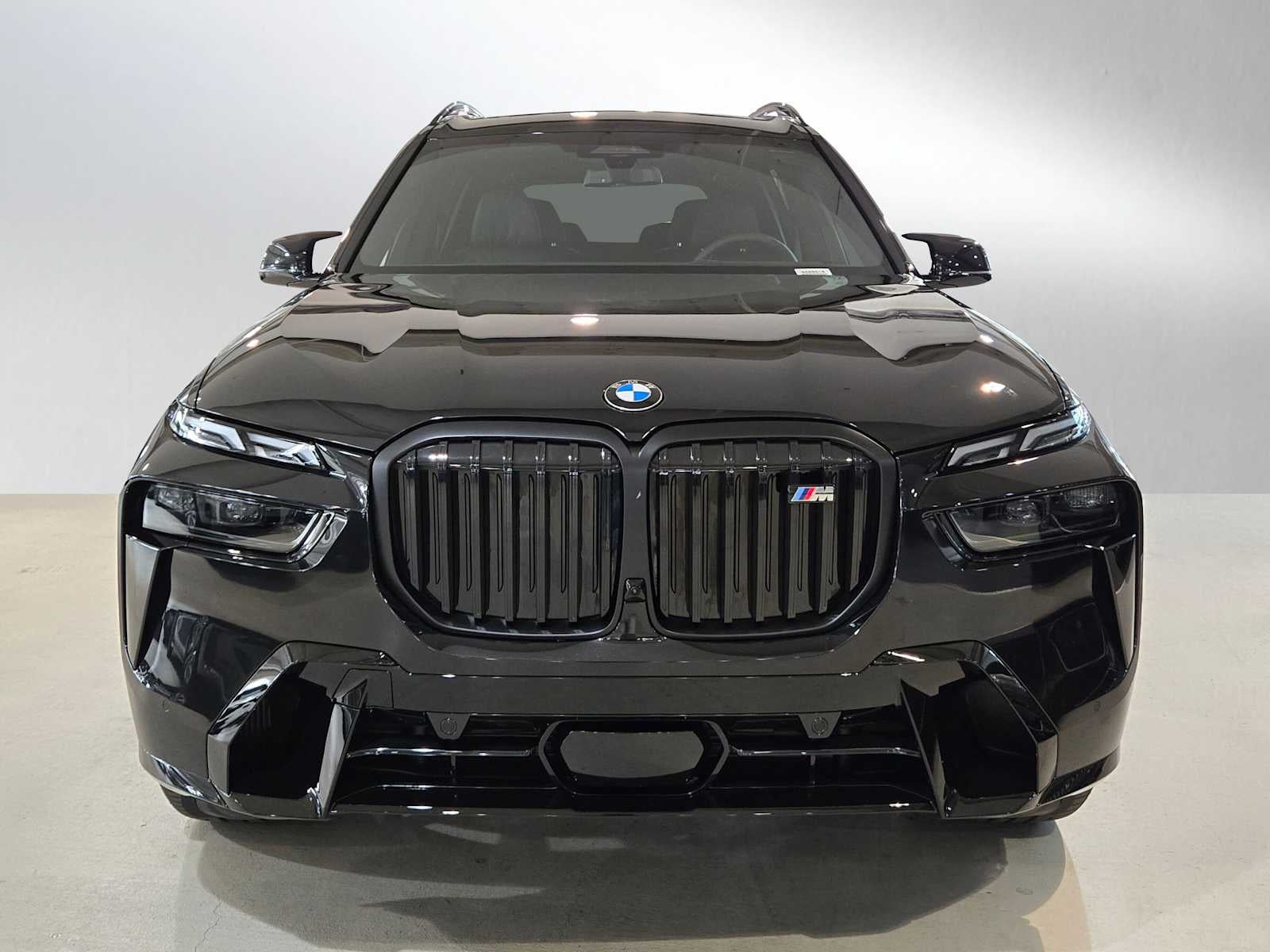 2027 BMW X7 M60i M60i