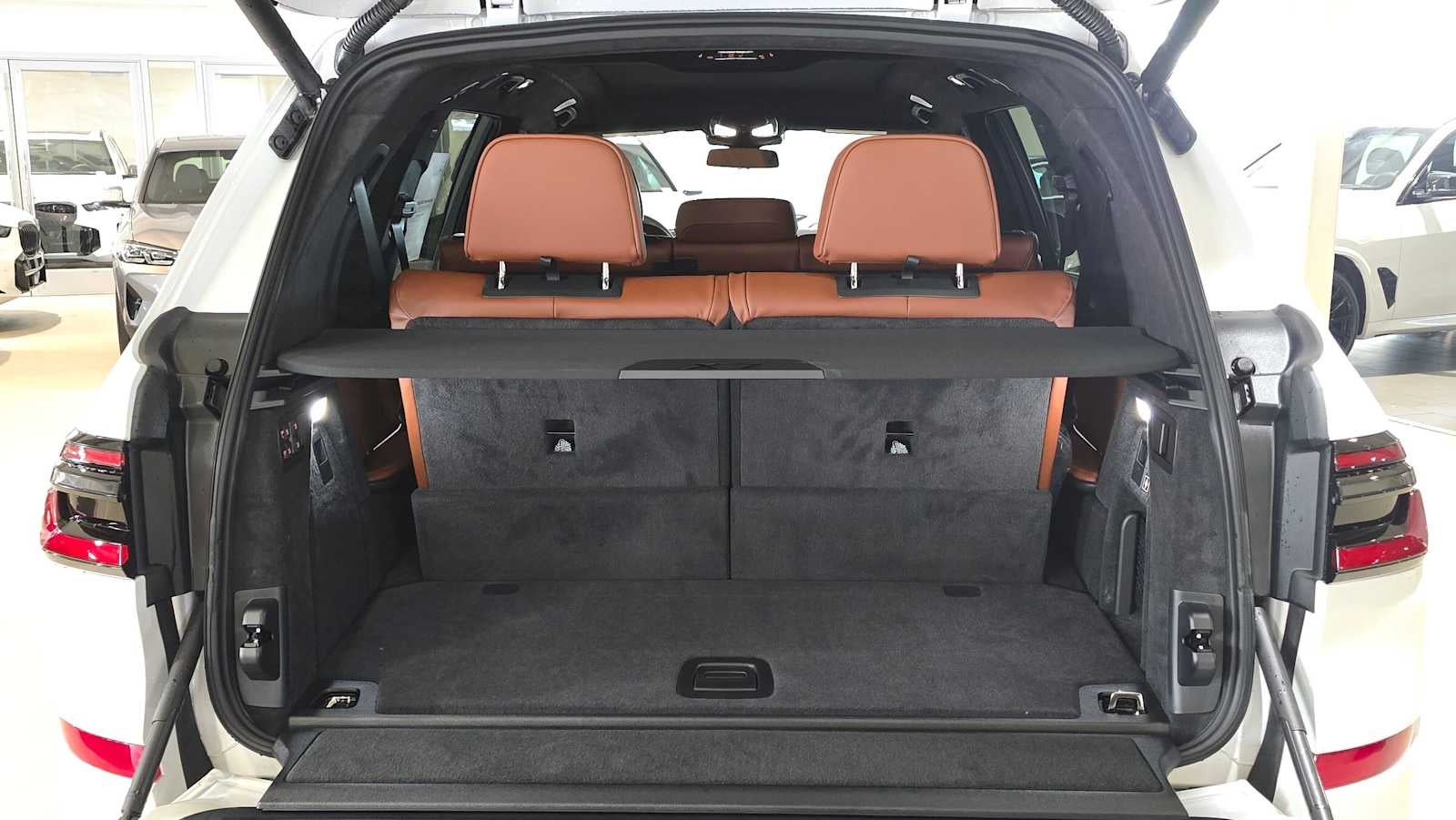 2027 BMW X7 M60i