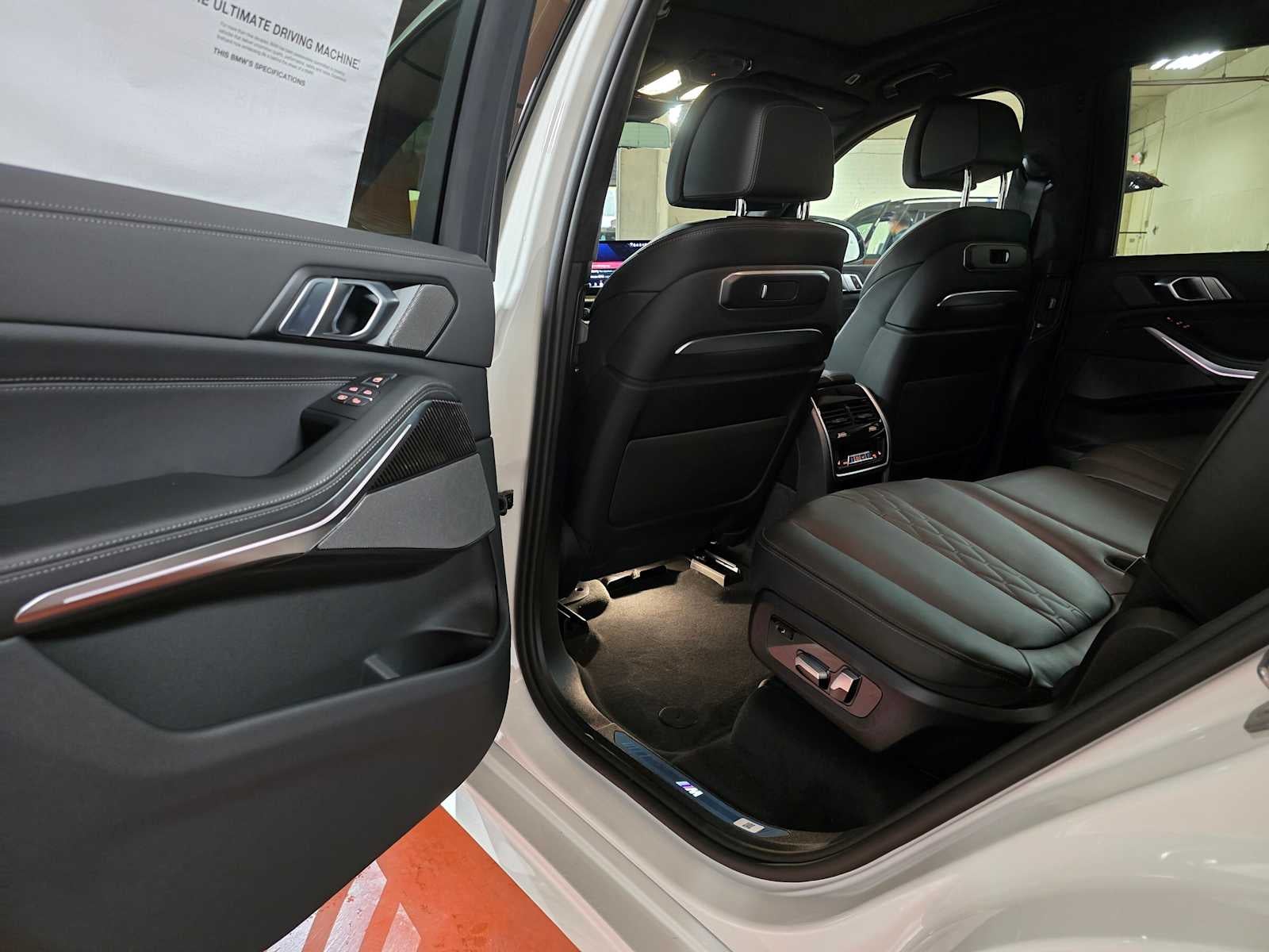2026 BMW X7 M60i