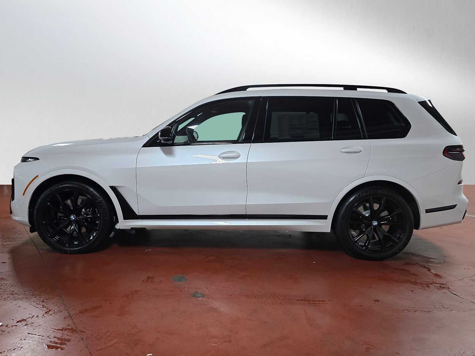 2026 BMW X7 M60i