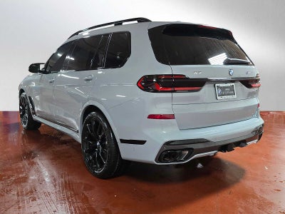 2026 BMW X7 M60i