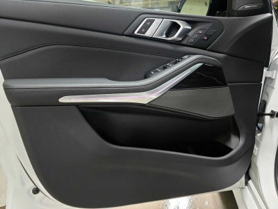 2026 BMW X5 M60i M60i