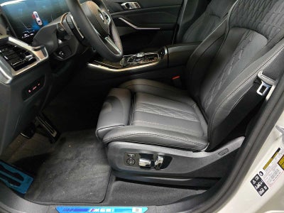 2026 BMW X5 M60i M60i