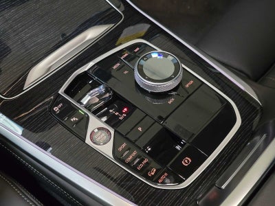 2026 BMW X5 M60i M60i