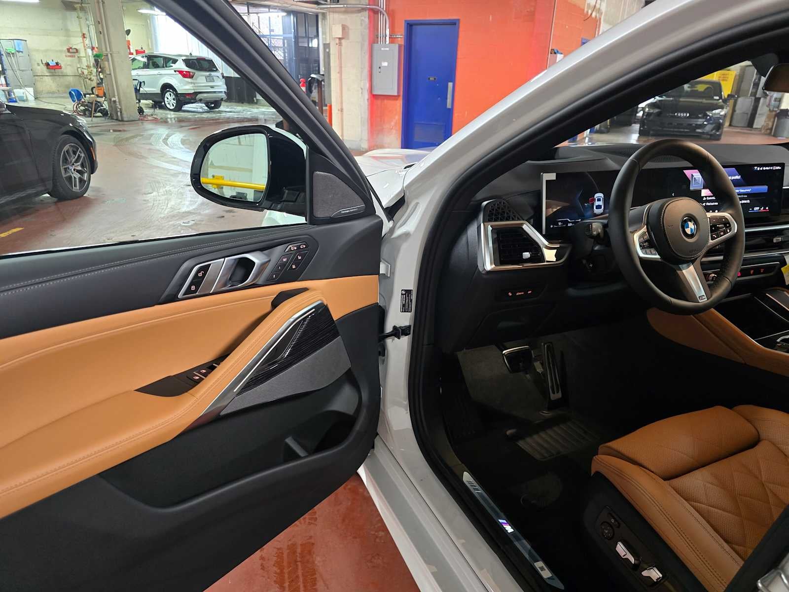 2026 BMW X6 xDrive40i xDrive40i