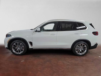 2026 BMW X5 xDrive50e xDrive50e