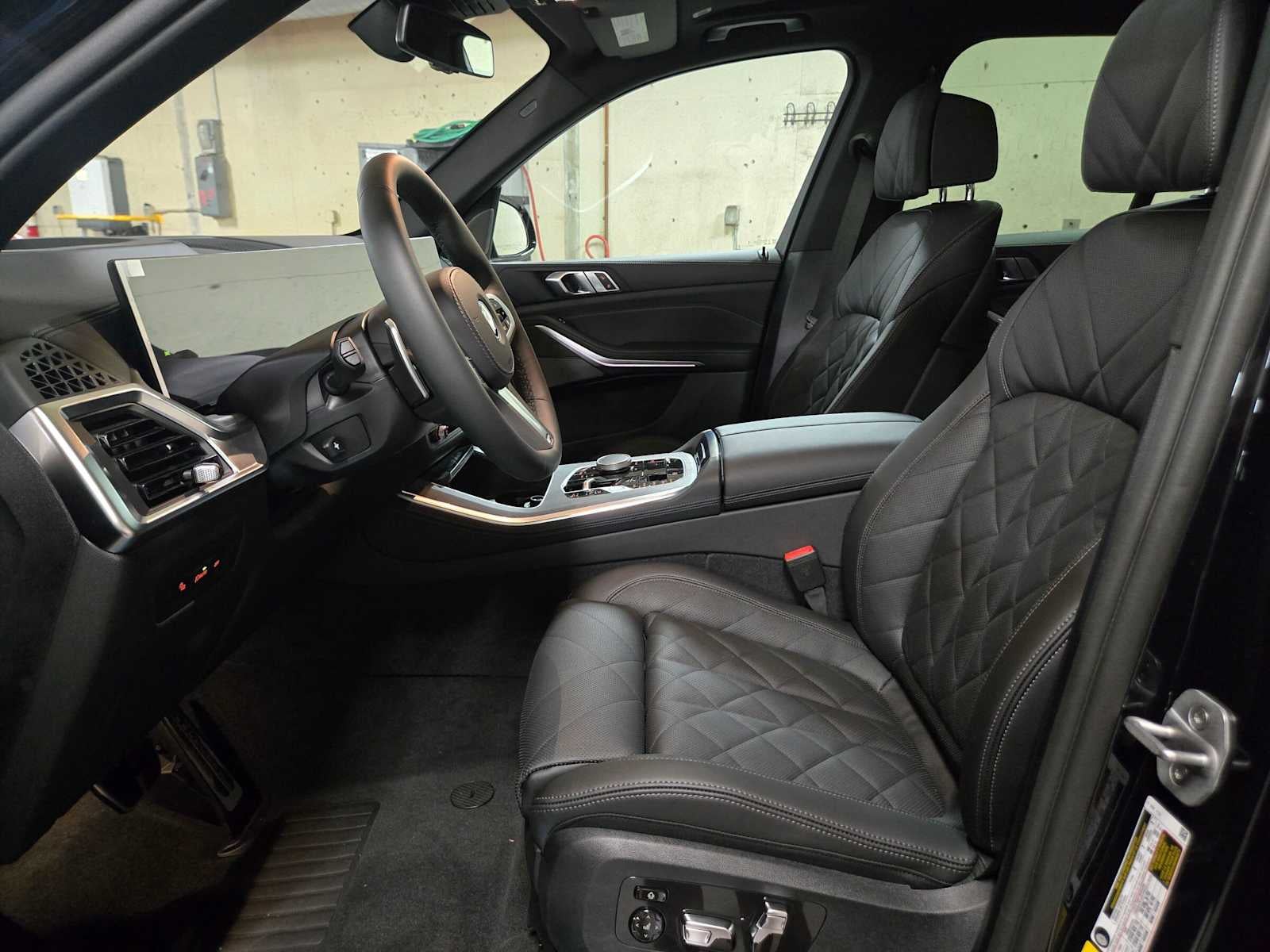 2026 BMW X5 xDrive50e xDrive50e