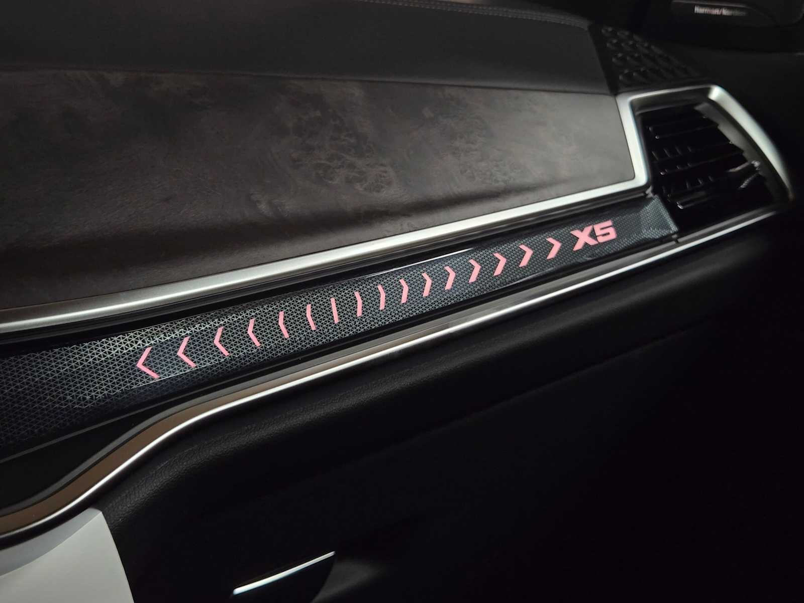 2026 BMW X5 xDrive50e xDrive50e