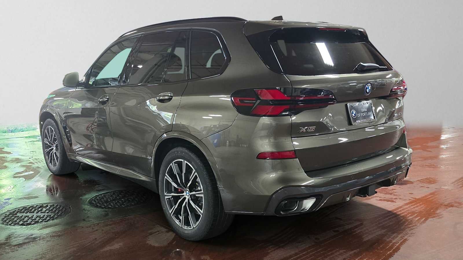 2026 BMW X5 xDrive50e xDrive50e