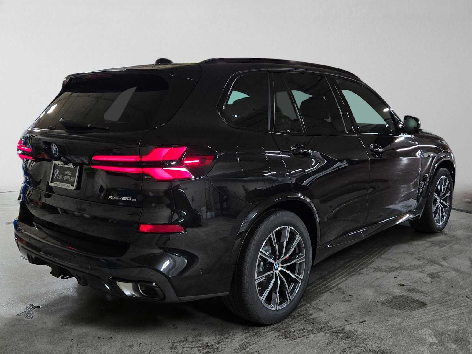 2026 BMW X5 xDrive50e xDrive50e