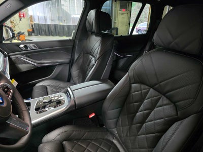 2026 BMW X5 xDrive50e xDrive50e