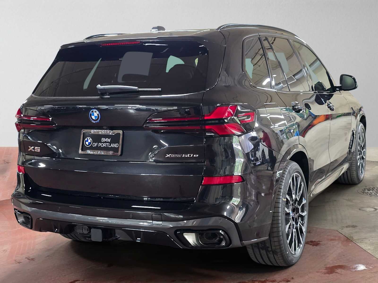 2026 BMW X5 xDrive50e xDrive50e