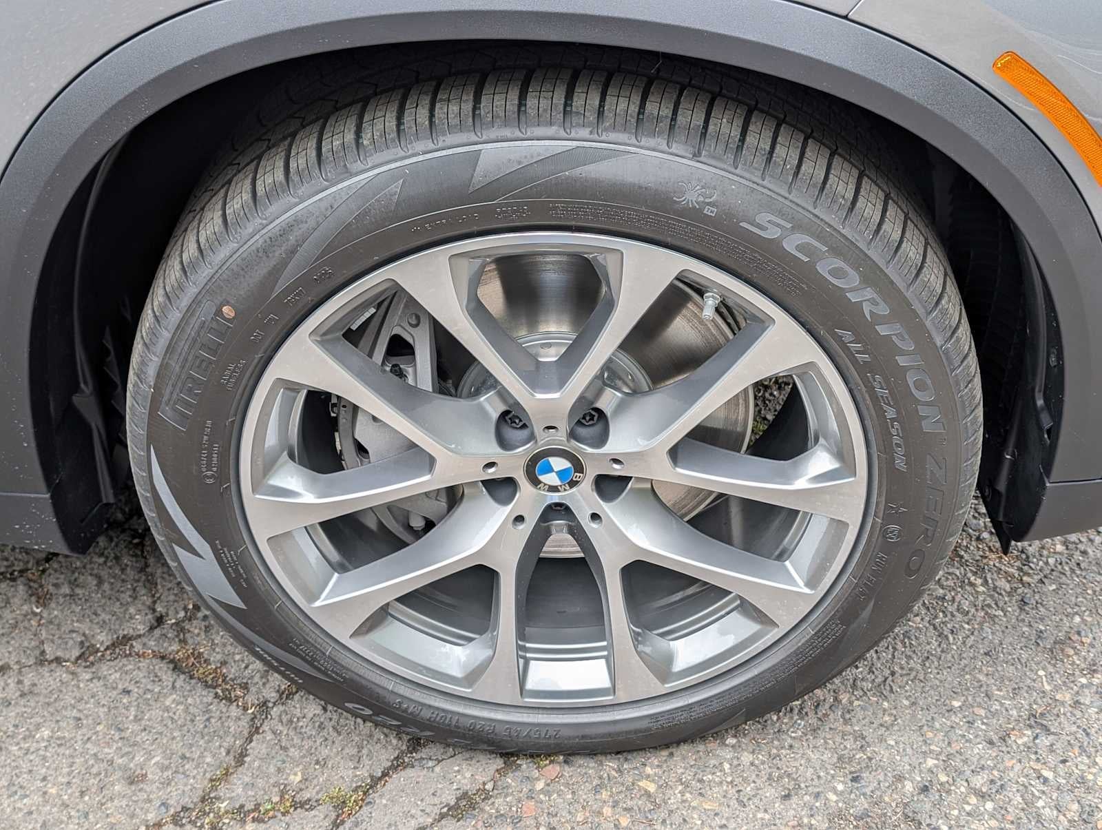 2026 BMW X5 xDrive50e xDrive50e