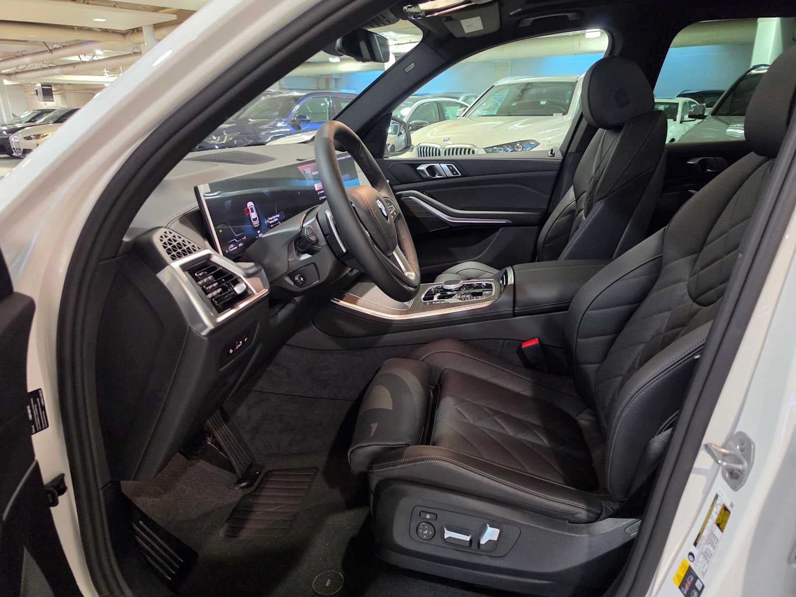 2026 BMW X5 xDrive50e xDrive50e