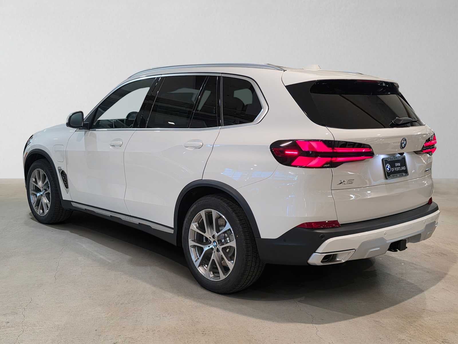 2026 BMW X5 xDrive50e xDrive50e