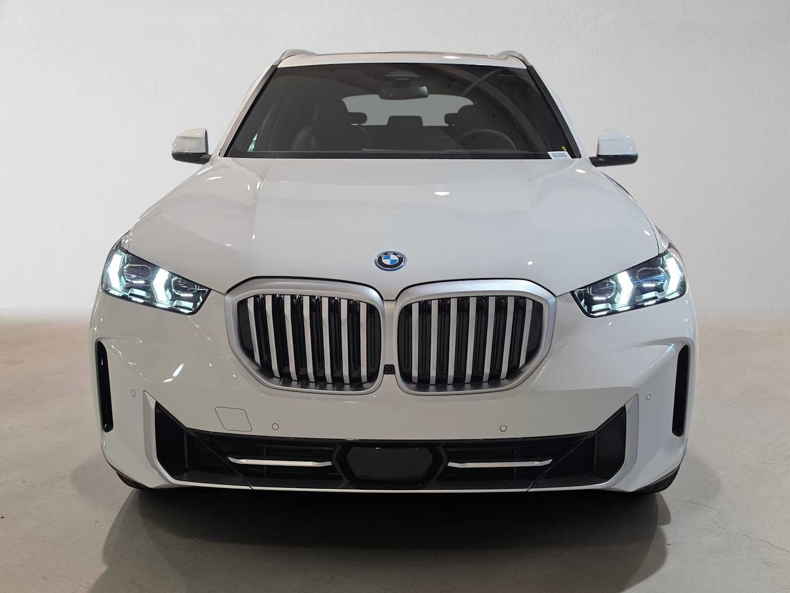 2026 BMW X5 xDrive50e xDrive50e