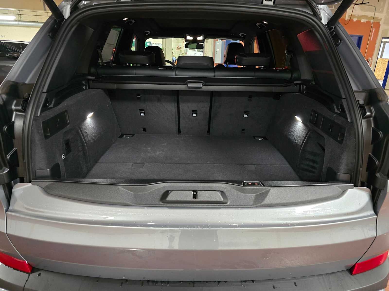 2026 BMW X5 xDrive50e xDrive50e