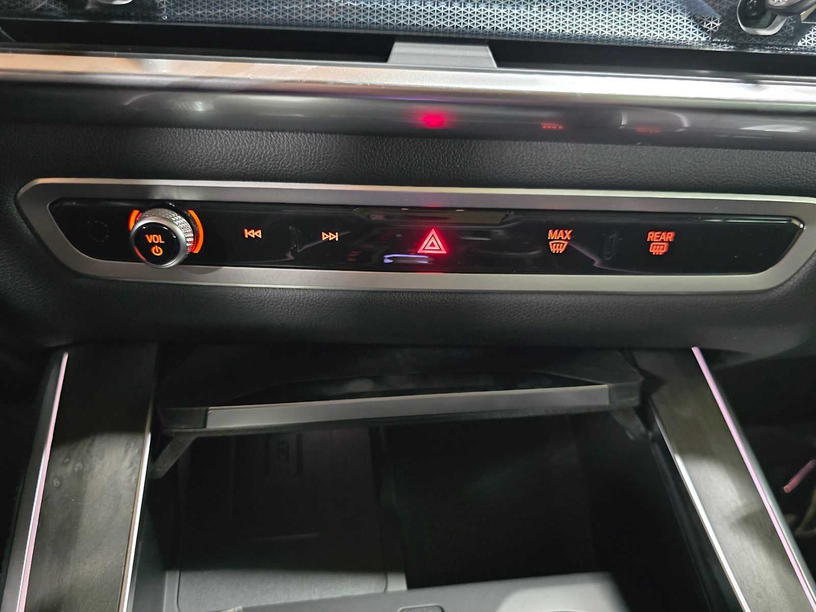 2026 BMW X5 xDrive50e xDrive50e