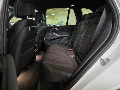 2026 BMW X5 xDrive50e xDrive50e