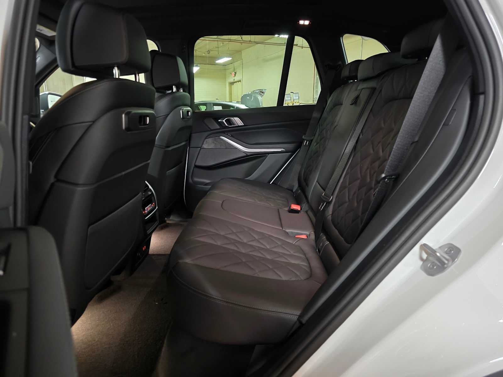 2026 BMW X5 xDrive50e xDrive50e