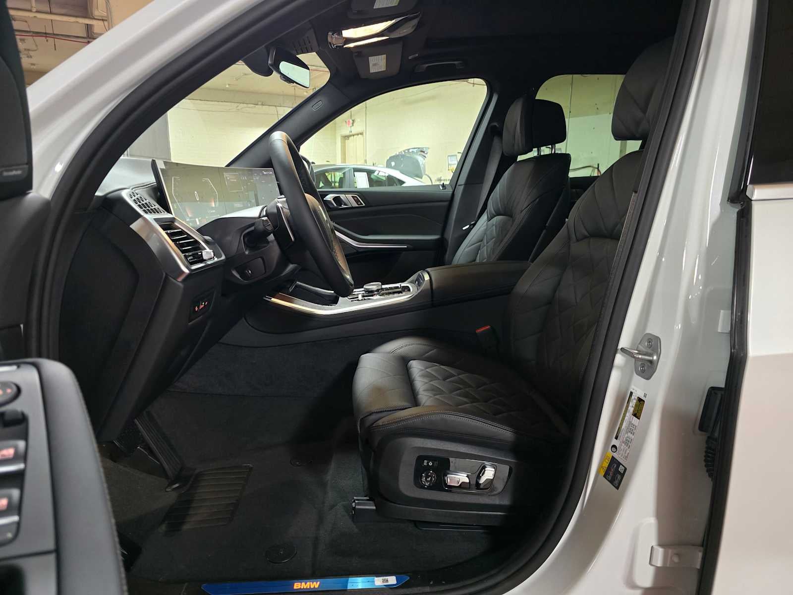 2026 BMW X5 xDrive50e xDrive50e