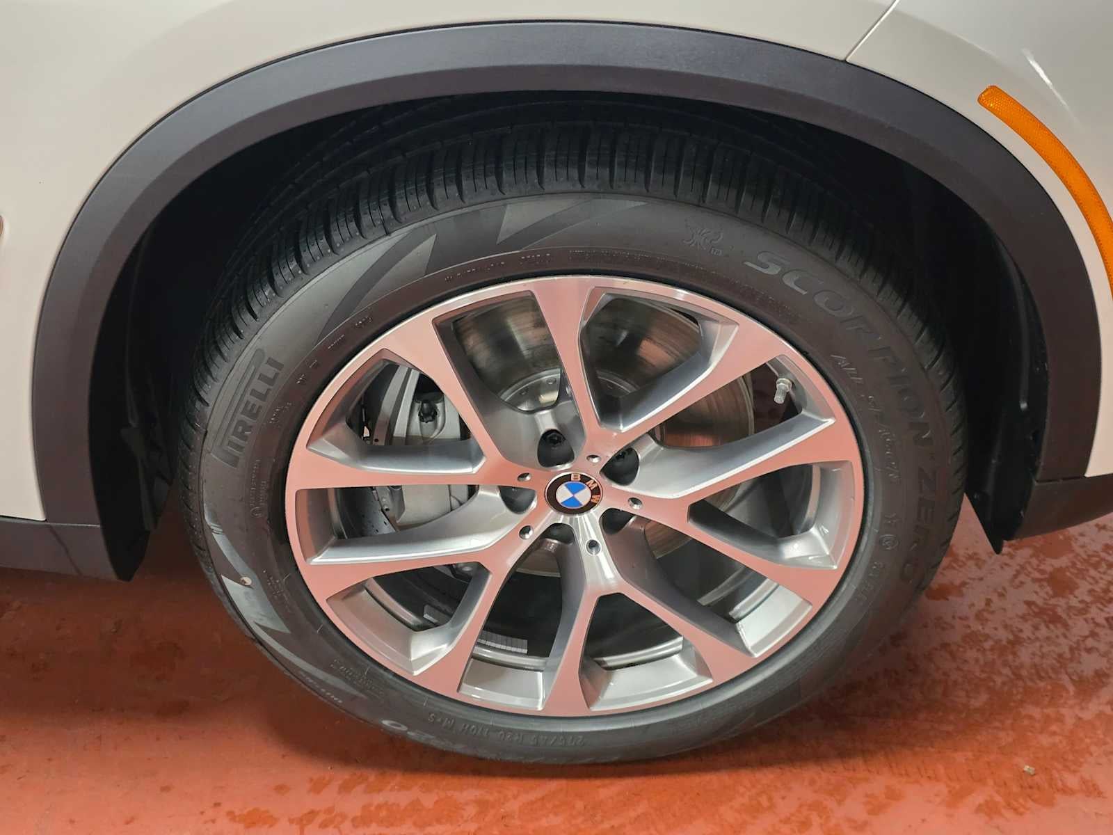 2026 BMW X5 xDrive50e xDrive50e