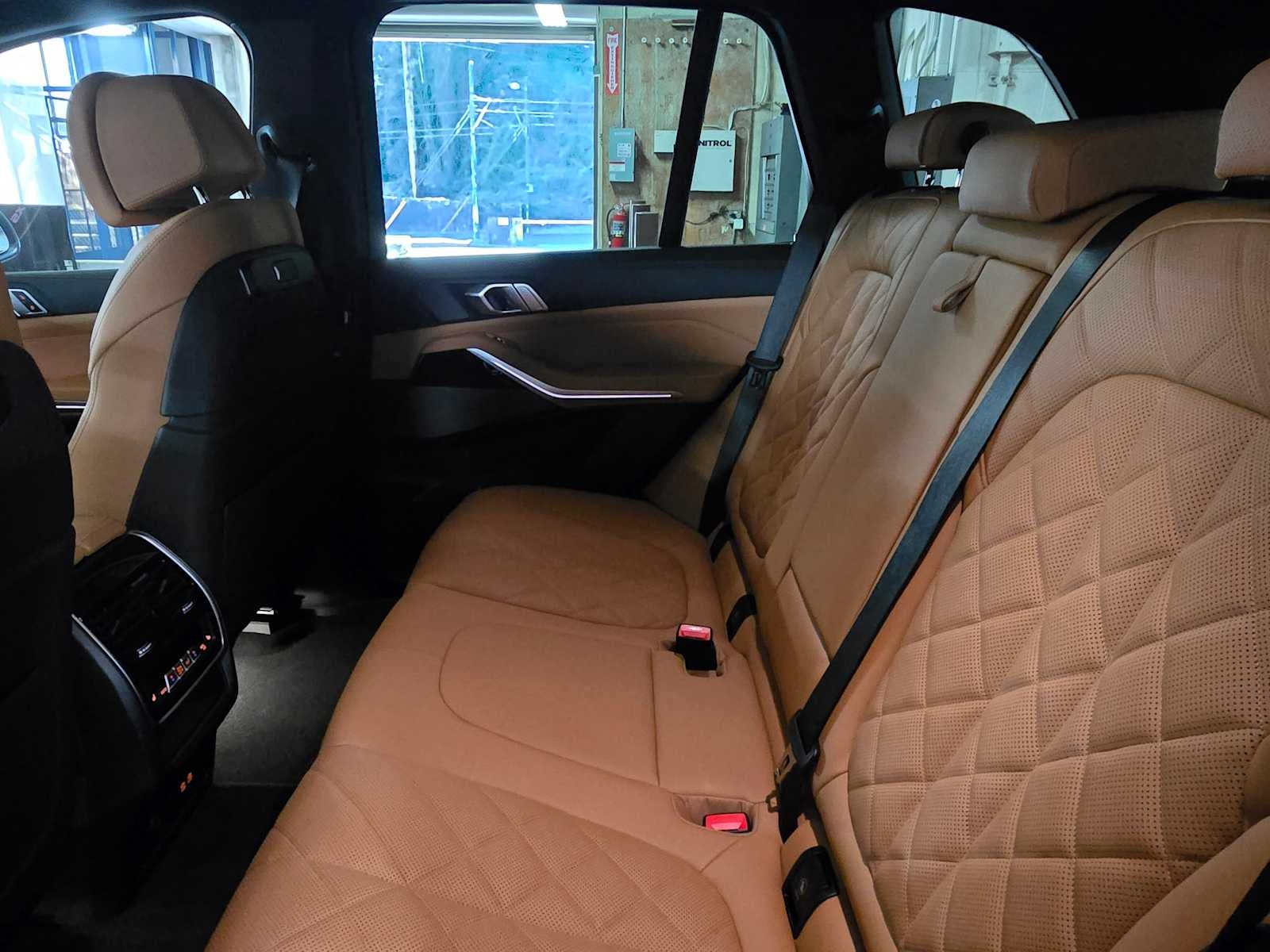 2026 BMW X5 xDrive50e xDrive50e