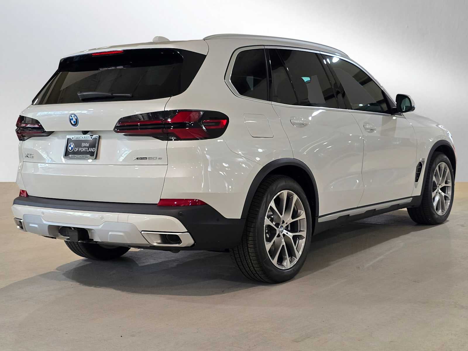 2026 BMW X5 xDrive50e xDrive50e