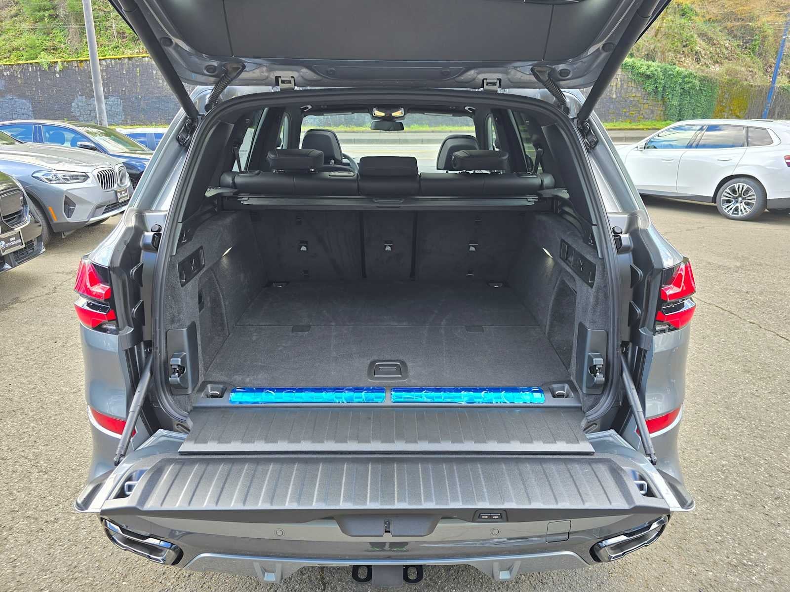 2026 BMW X5 xDrive50e xDrive50e