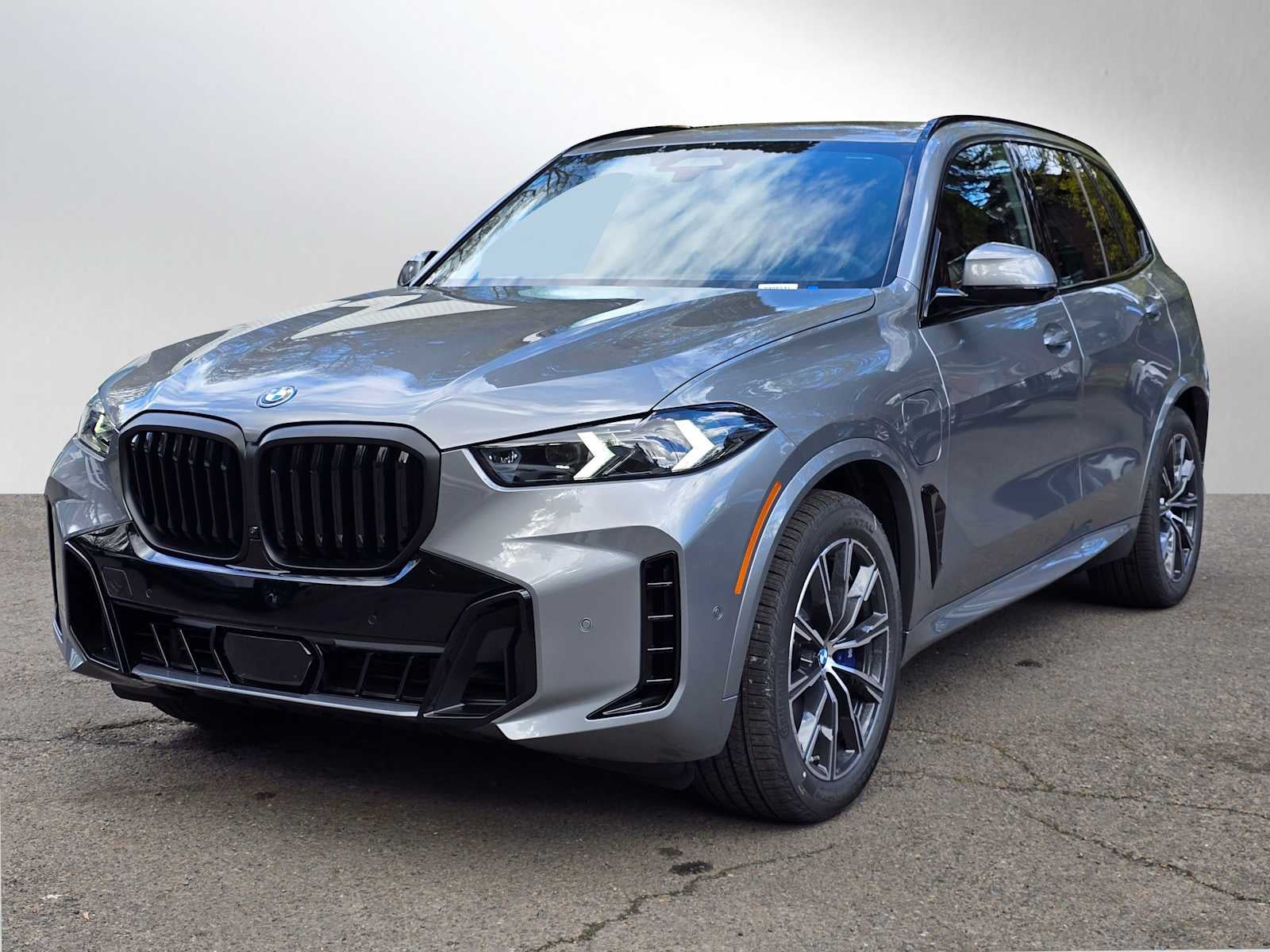 2026 BMW X5 xDrive50e xDrive50e