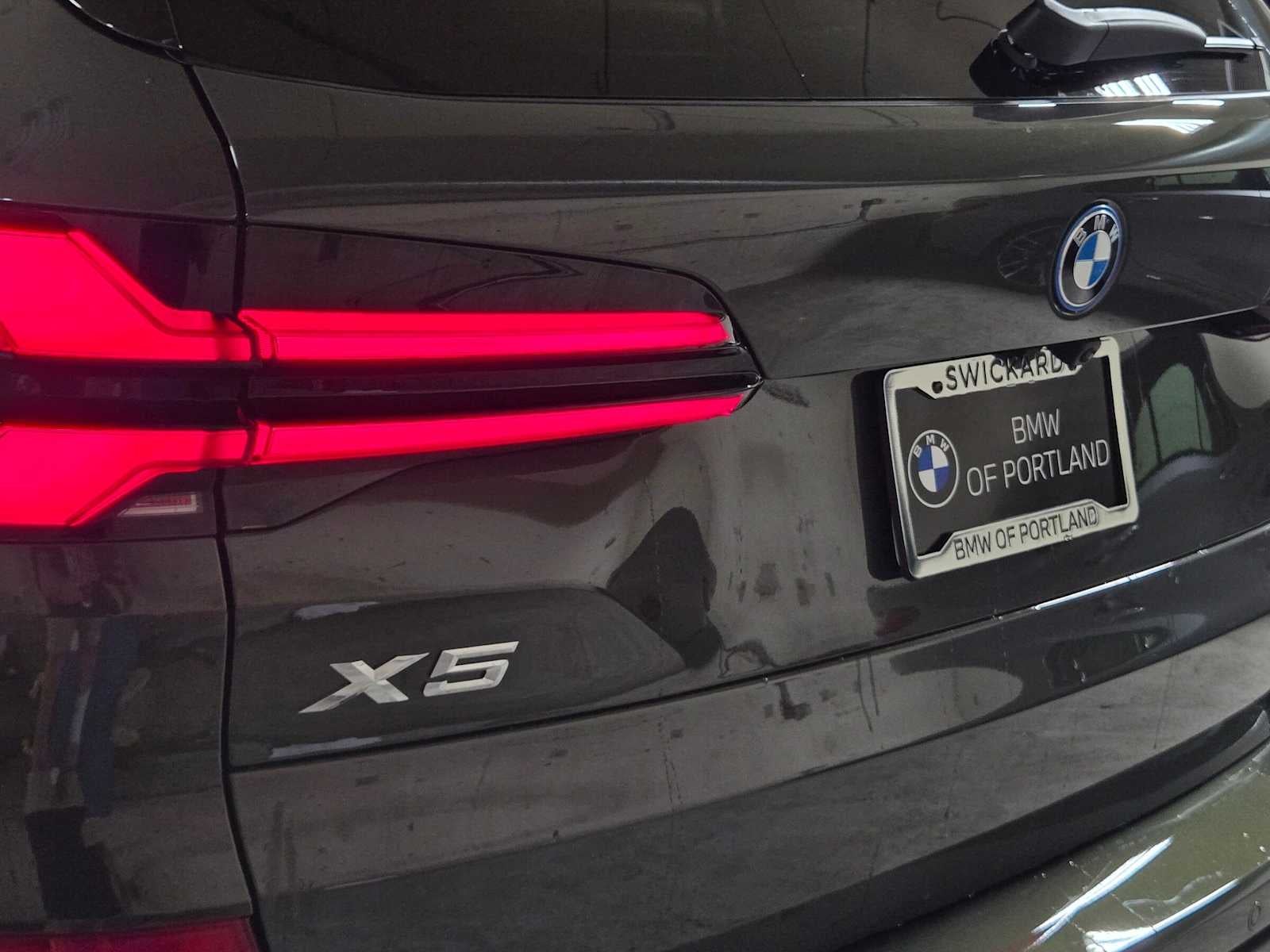 2026 BMW X5 xDrive50e xDrive50e
