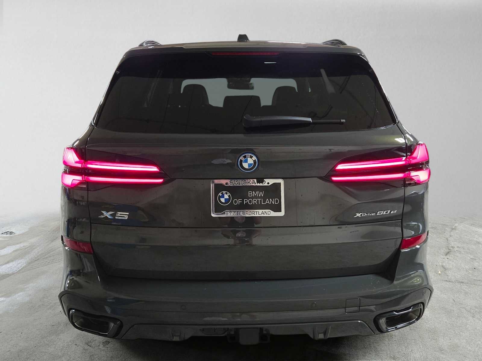 2026 BMW X5 xDrive50e xDrive50e