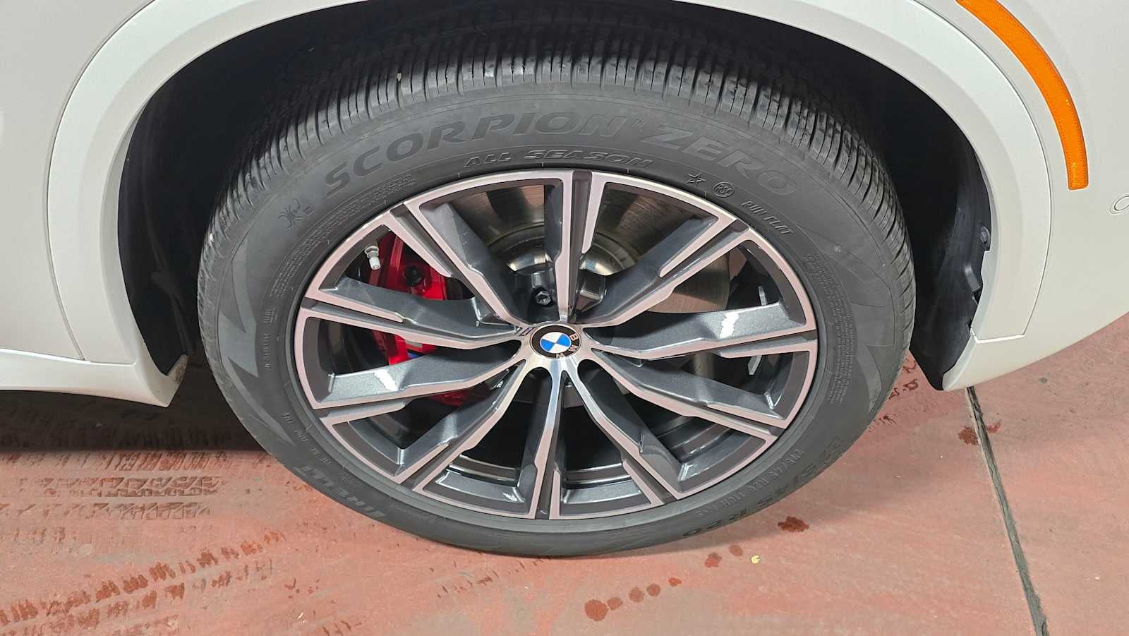 2026 BMW X5 xDrive50e xDrive50e
