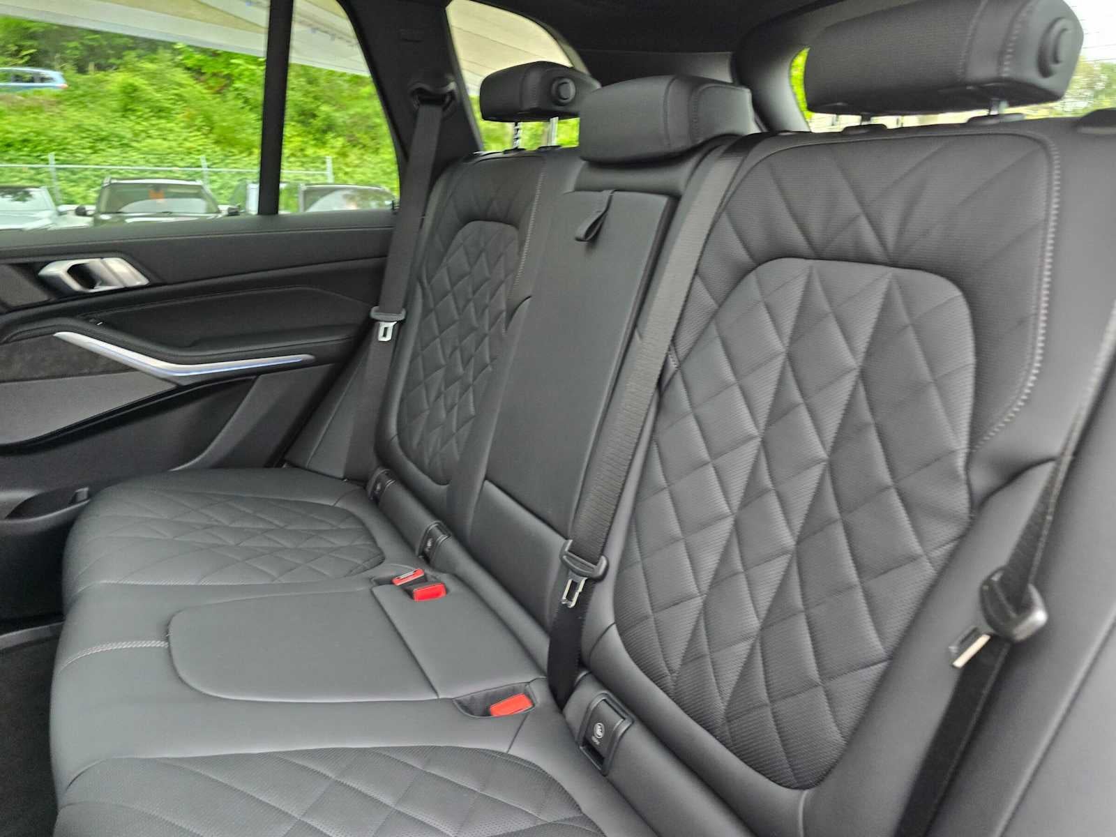 2026 BMW X5 xDrive50e xDrive50e