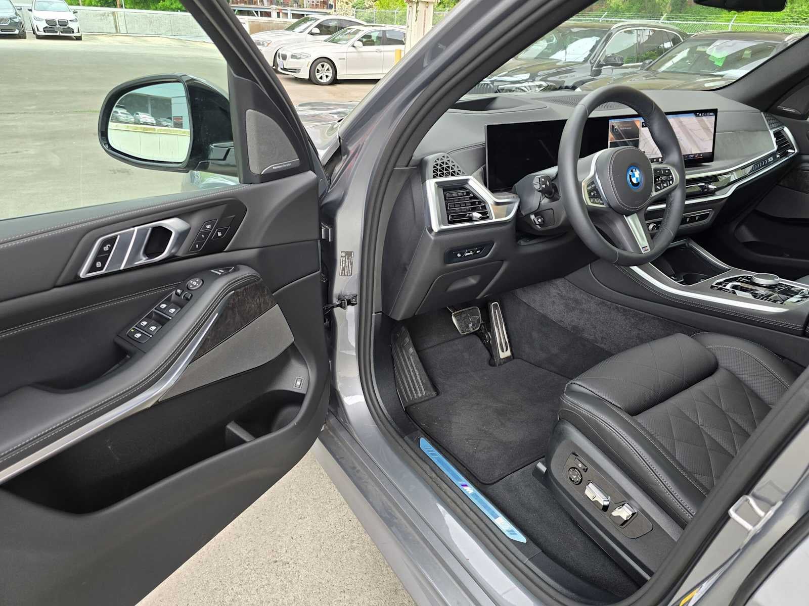 2026 BMW X5 xDrive50e xDrive50e
