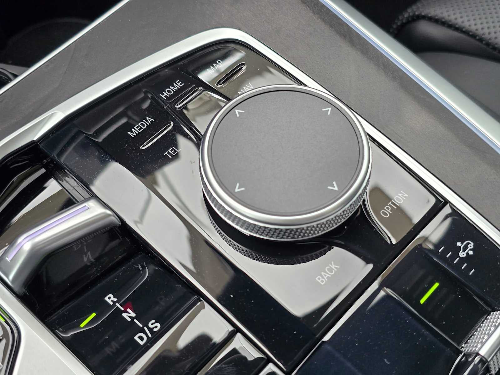 2026 BMW X5 xDrive50e xDrive50e