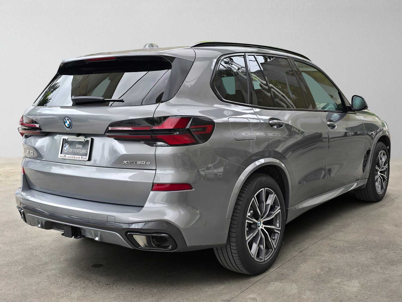 2026 BMW X5 xDrive50e xDrive50e