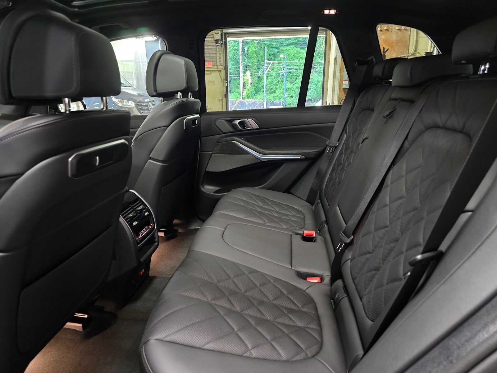 2026 BMW X5 xDrive50e xDrive50e