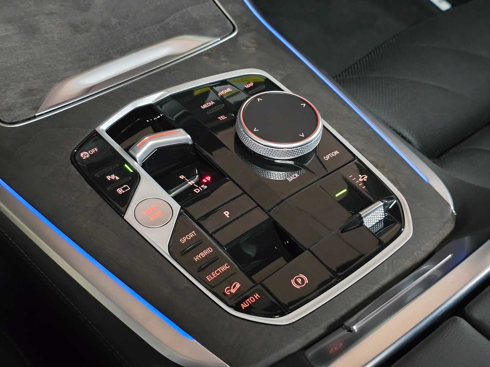 2026 BMW X5 xDrive50e xDrive50e
