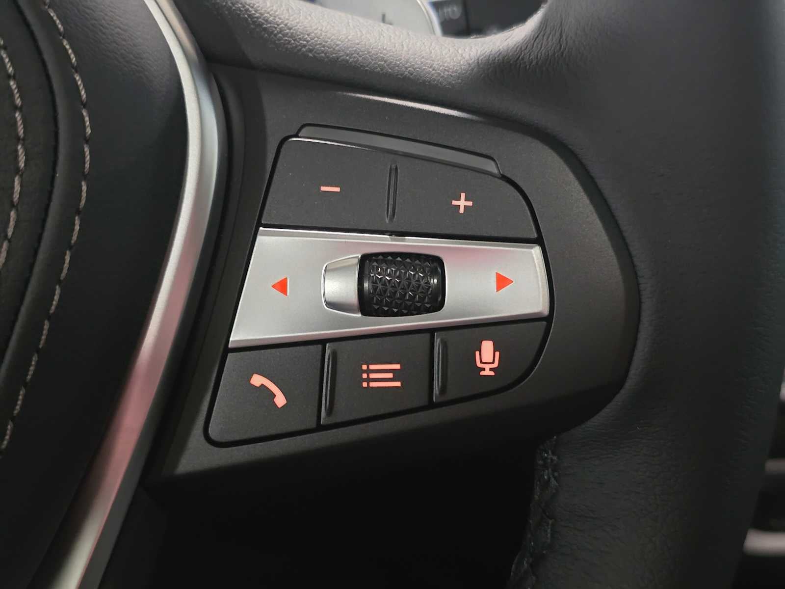 2026 BMW X5 xDrive50e xDrive50e