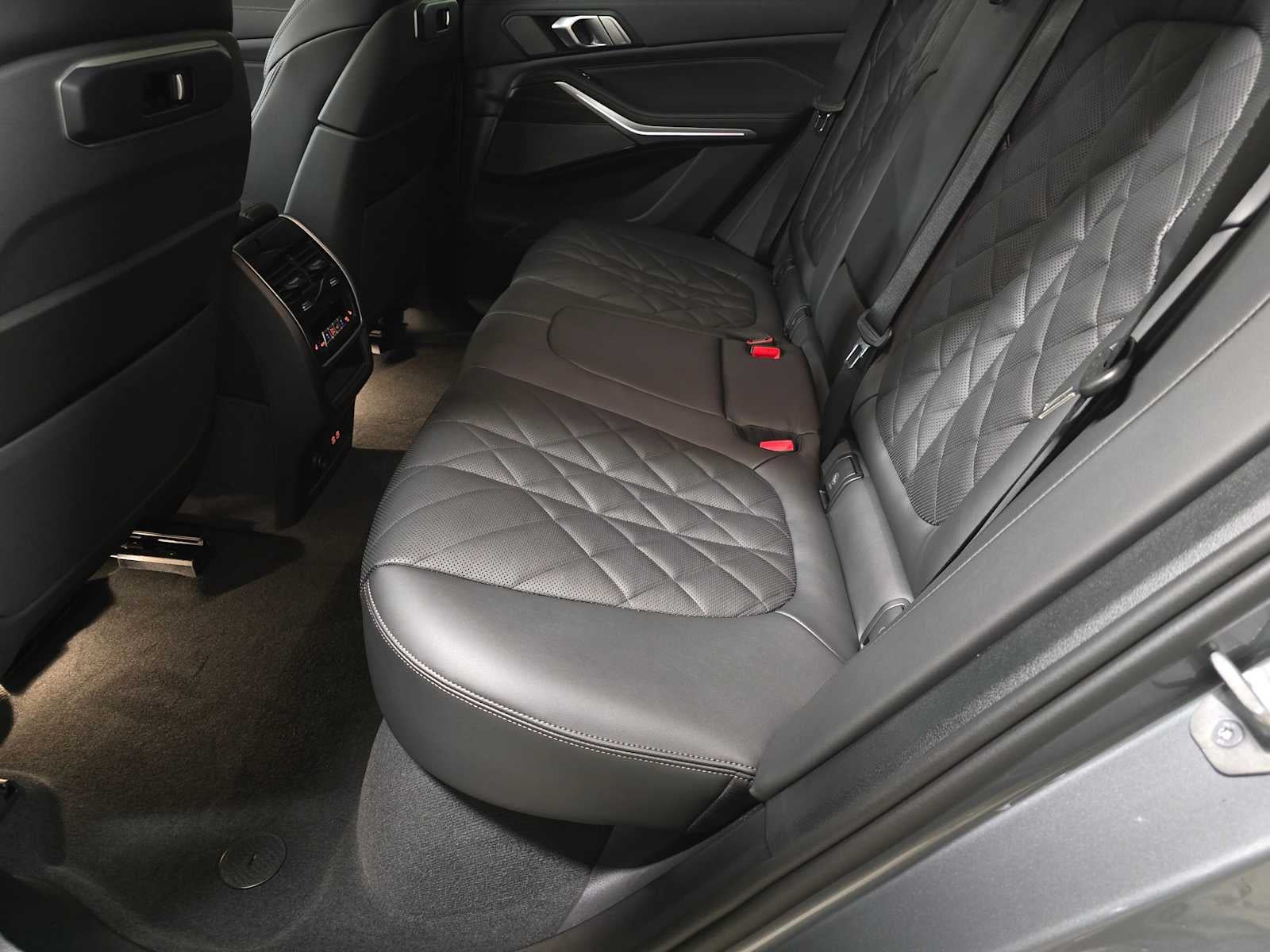 2026 BMW X5 xDrive50e xDrive50e