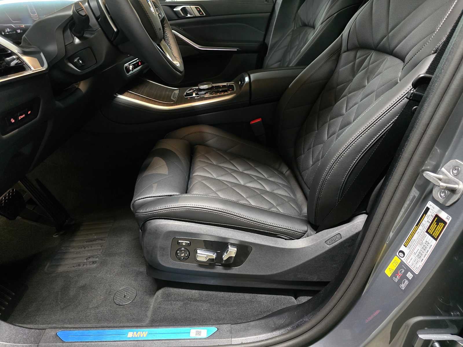 2026 BMW X5 xDrive50e xDrive50e