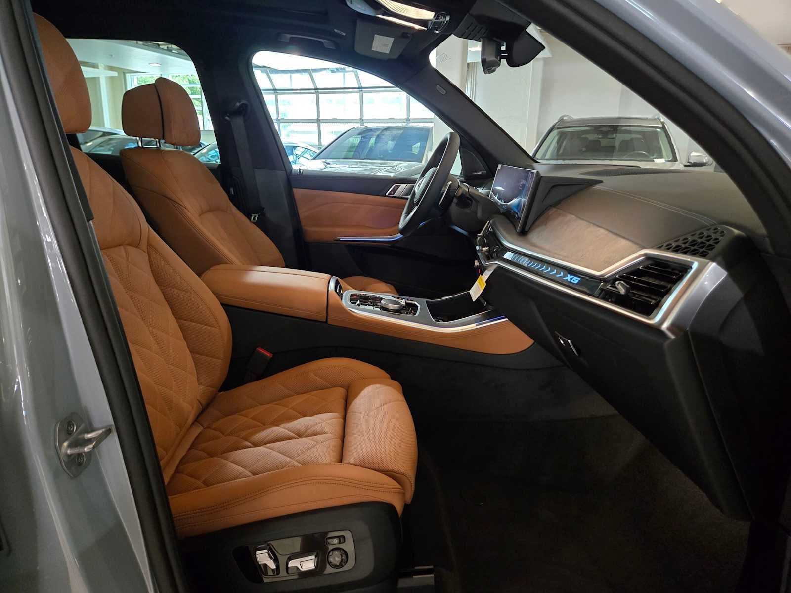 2026 BMW X5 xDrive50e xDrive50e