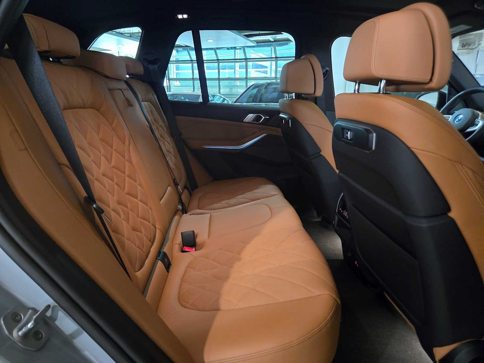 2026 BMW X5 xDrive50e xDrive50e