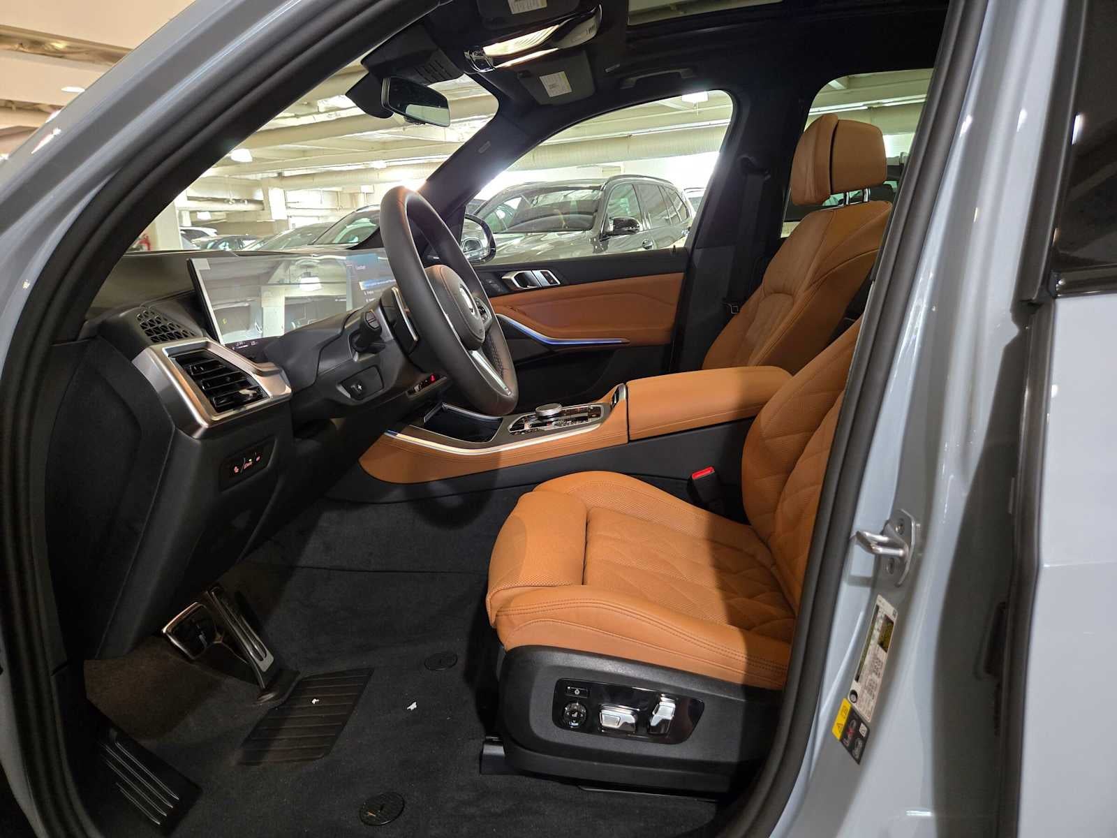 2026 BMW X5 xDrive50e xDrive50e