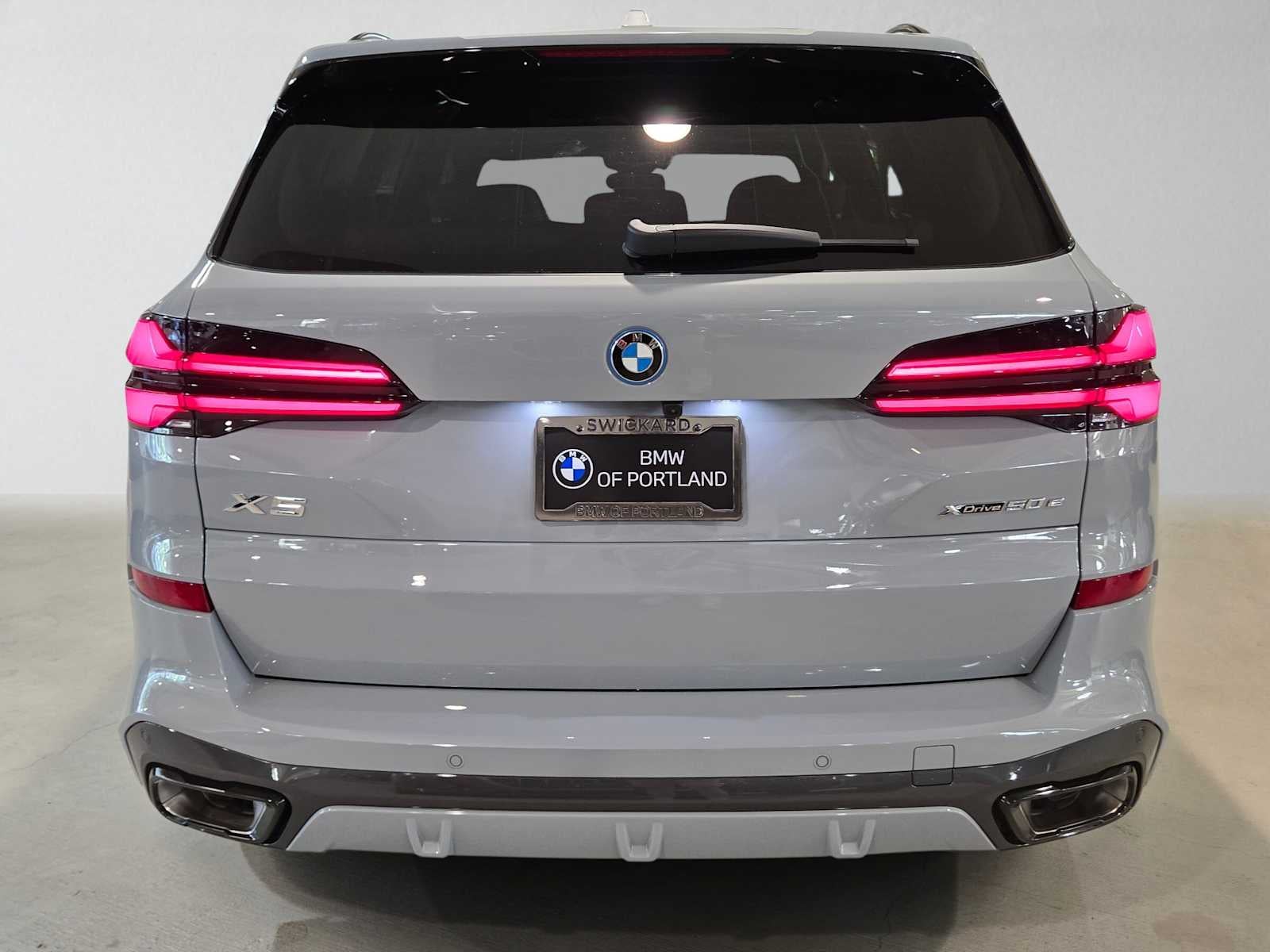 2026 BMW X5 xDrive50e xDrive50e