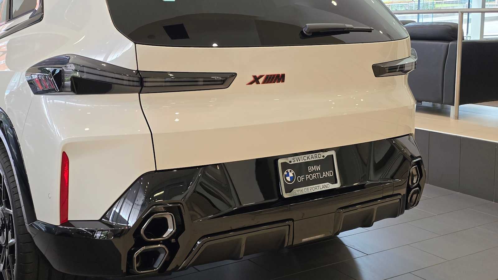 2026 BMW XM Label