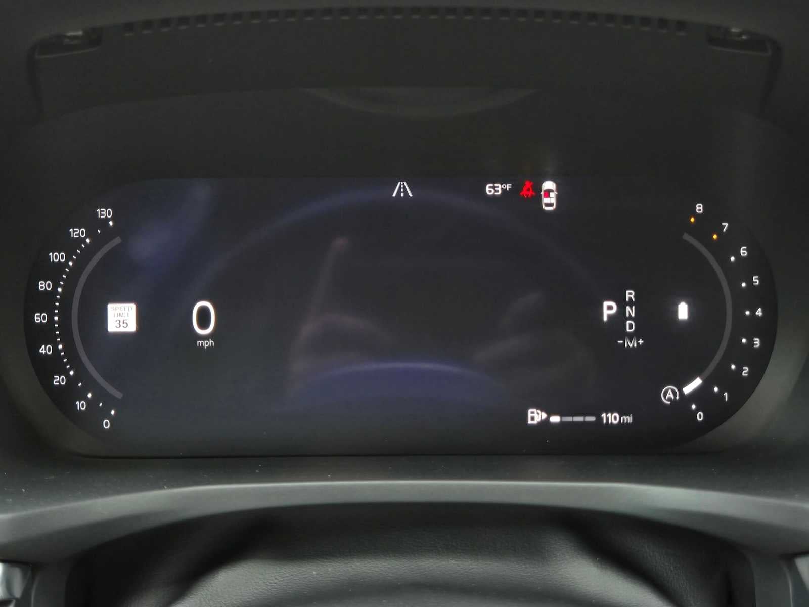 2024 Volvo S60 Plus Dark Theme