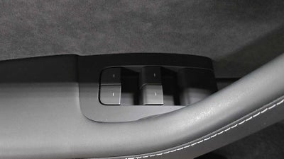2023 Tesla Model Y RWD