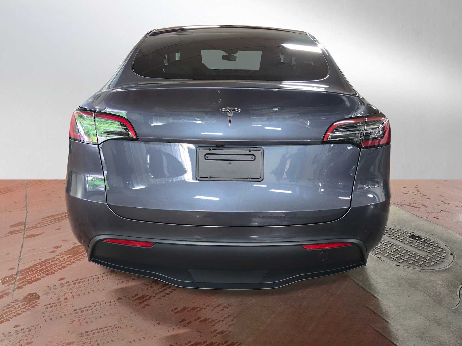 2023 Tesla Model Y RWD